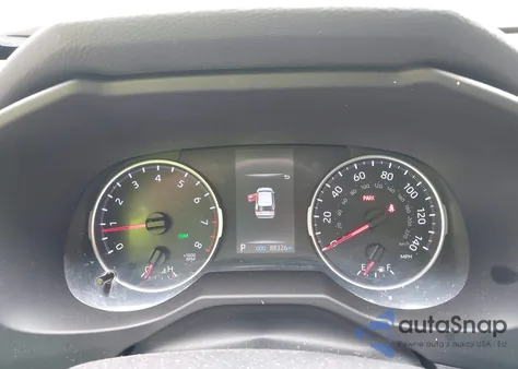 2021 Toyota Rav4 Xle/Xle Premium z USA, uszkodzony, nr VIN 2T3W1RFV0MW133860